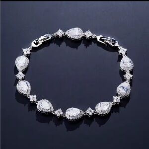 Classic Wedding Diamond crystal zircon Silver Teardrop Bracelet